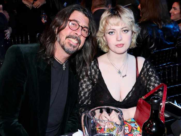 Who did dave grohl have a baby with recently